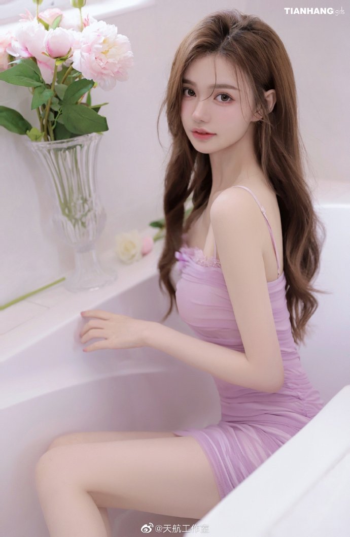 坚如磐石 封面